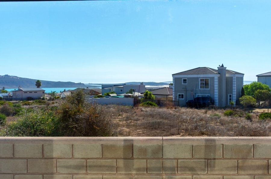 4 Bedroom Property for Sale in Myburgh Park Western Cape